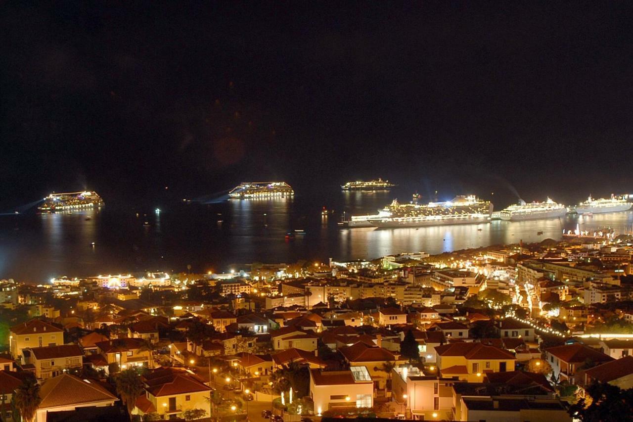 Central Suite In Funchal 1N Exterior photo